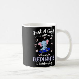 Taza De Café Solo una chica que ama a los elefantes y el monopa