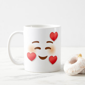Taza De Café Sonreir Emoji con corazones