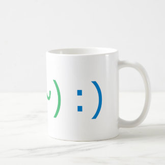 Taza De Café Sonrisas de texto (tres estilos)