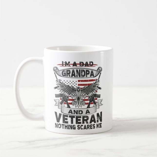 Taza De Café Soy abuelo y veterano de papá (Izquierda)