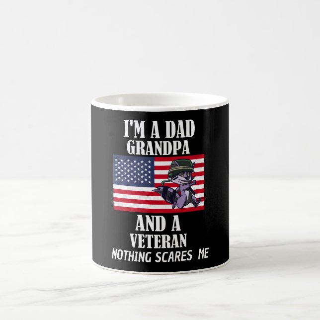 Taza De Café Soy Un Abuelo De Papá Y Un Veterano Nada (Centro)