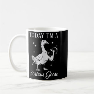 Taza De Café Soy un ganso serio levantando pesas gimnasio fitne