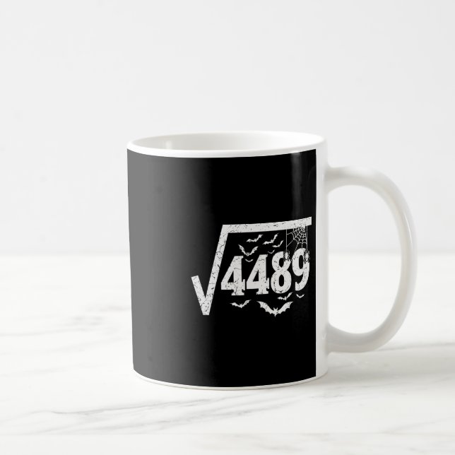 Taza De Café Square Root 4489 Funny Halloween Meme 67 Math Teac (Derecha)