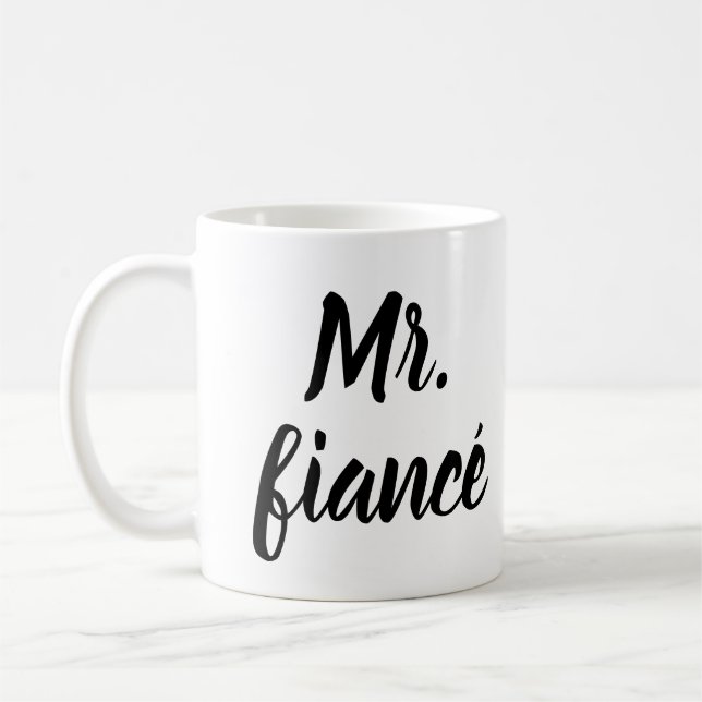 Taza De Café Sr. Fiancé Coffee Mug - Letras Inky De Moda (Izquierda)