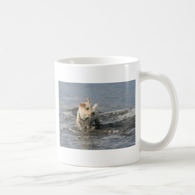 Taza De Café Sr. Pish en la playa de rubíes (Derecha)