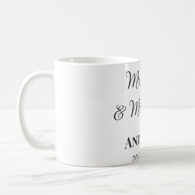 Taza De Café Sr & Sra agregar apellido fecha año favor de boda  (Izquierda)