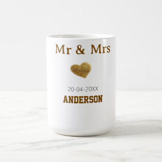 Taza De Café Sr y Sra agregan nombre de familia corazón de bril