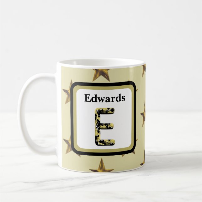 Taza De Café Star Monograma Gold Elegant Nombre de familia inic (Izquierda)