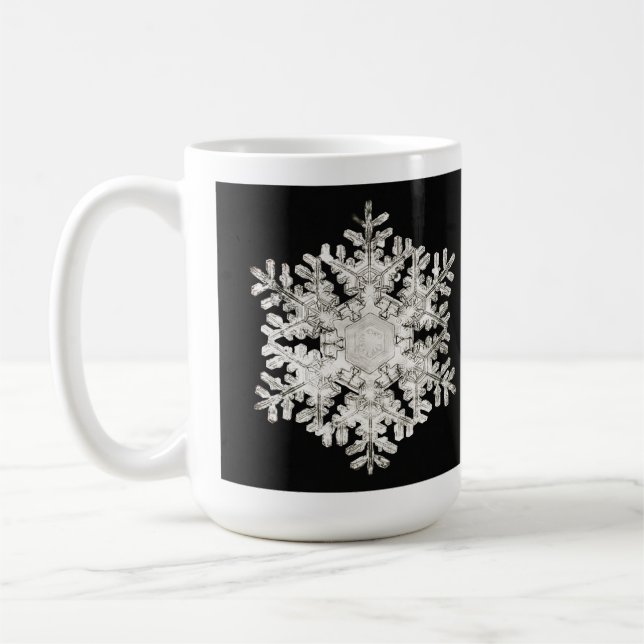 Taza De Café 'Stellar Snowflake No. 586' de Wilson Bentley (Izquierda)