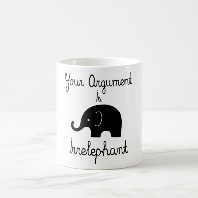 Taza De Café Su discusión es Irrelephant (Centro)