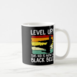 Taza De Café Sube de Nivel Este Niño Ahora Es Un Cinturón Negro