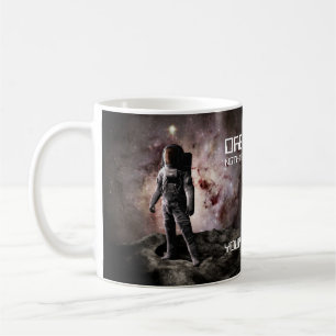 Taza De Café Sueño Grande. Astronauta en el espacio ultraterres