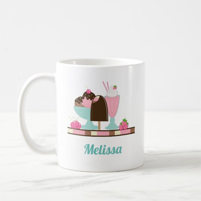 Taza De Café Sundae helado y otros deliciosos tratamientos (Izquierda)