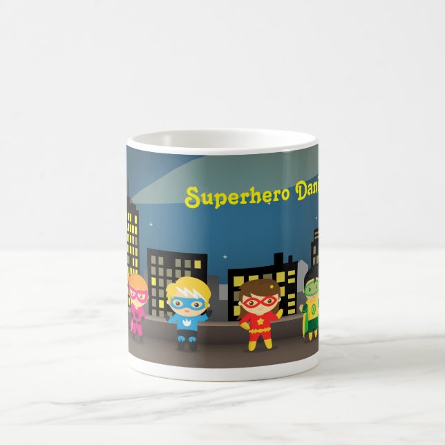 Taza De Café Super héroe lindo del horizonte para los niños (Centro)