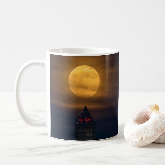Taza De Café Supermoon sobre el Monumento a Washington (Con donut)