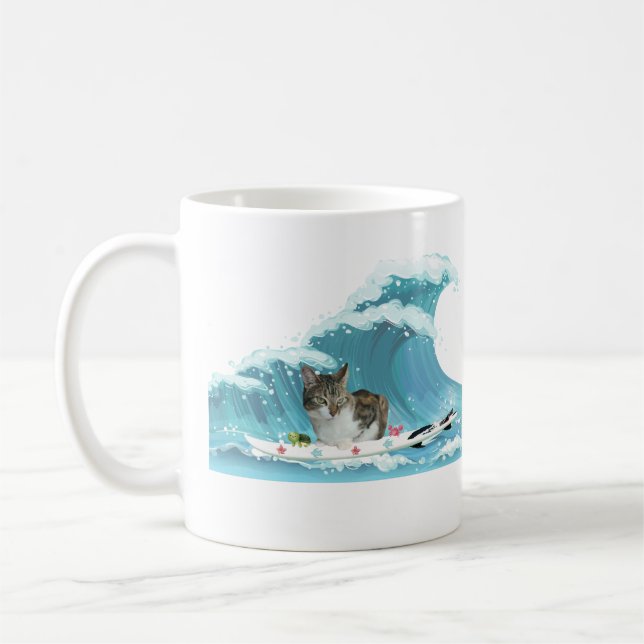 Taza De Café Surf Kitty Gray Tabby monta la ola (Izquierda)