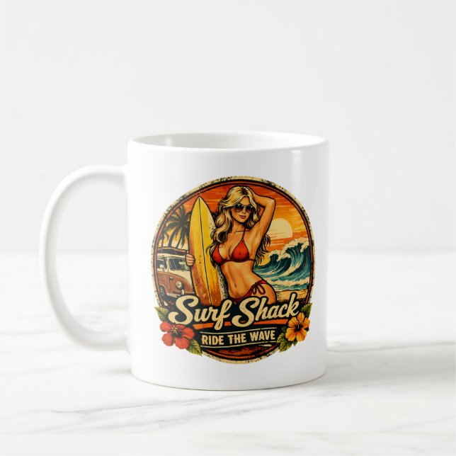 Taza De Café Surf Shack Surfer Pin-Up | Ride The Wave Beach (Izquierda)