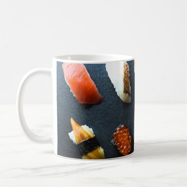 Taza De Café Sushi Geometry – Modern Nigiri Collection (Izquierda)