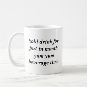 Taza De Café Suspenda la bebida para ponerla en la boca.