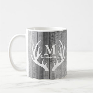 Taza De Café Tablones de madera grises rústicos y astas blanca