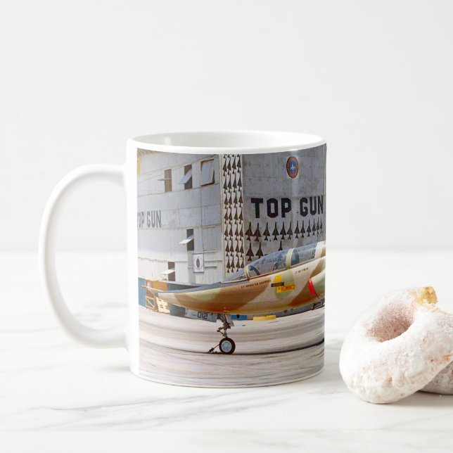 TAZA DE CAFÉ TALÓN T-38A (Con donut)