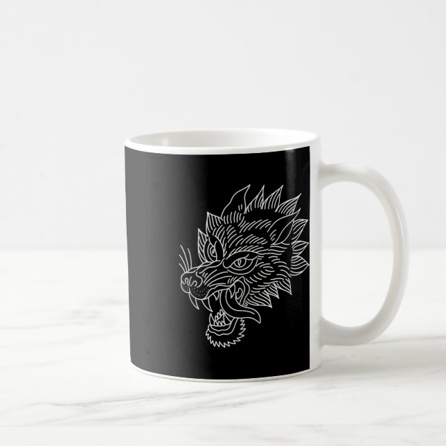 Taza De Café Tatuaje de contorno de cabeza de lobo tradicional  (Derecha)