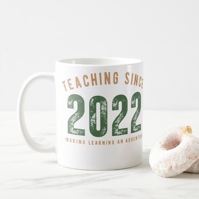 Taza De Café Teacher Mug | Teaching Since 2022 (Con donut)