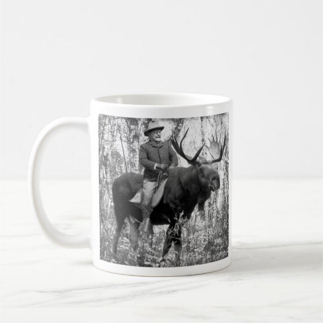 Taza De Café Teddy Roosevelt que monta un alce de Bull (Izquierda)