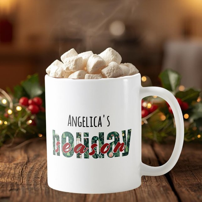Taza De Café Temporada de vacaciones de personalizado Typograph (Custom Name Holiday Season Typography Mug)