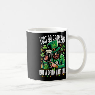 Taza De Café Tengo 99 problemas pero una bebida no es un San Pa