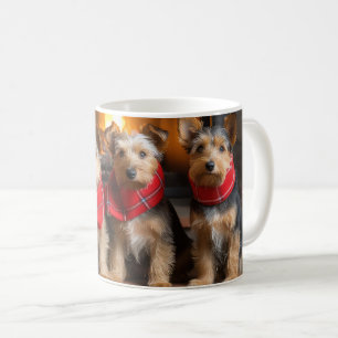 Taza De Café Terrier Australiano junto a la Chimenea Navidad