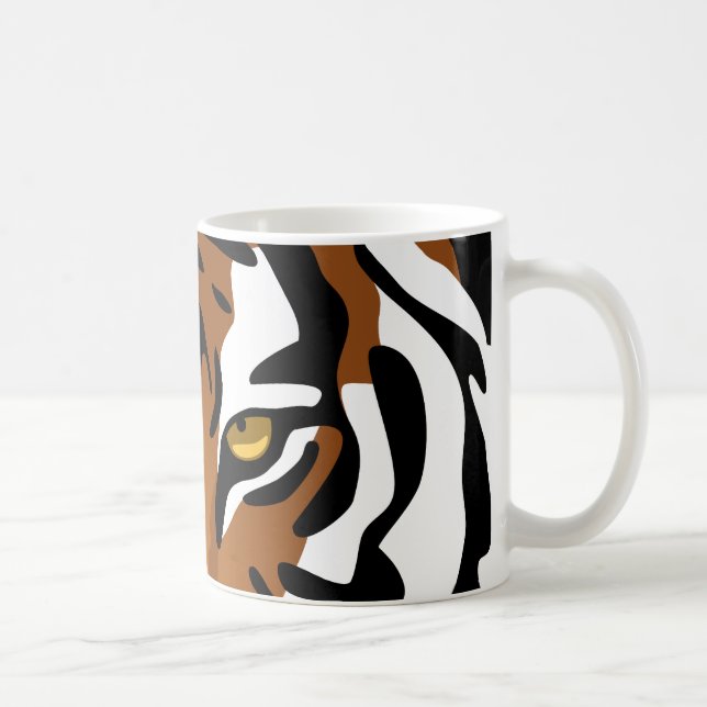 Taza De Café Tigre, Gato Salvaje sobre Negro (Derecha)