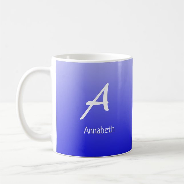 Taza De Café Tipografía casual Ombre azul monograma (Izquierda)