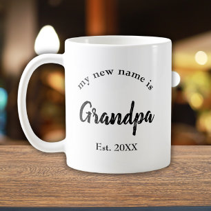Taza De Café Tipografía de guión de nuevo nombre abuelo