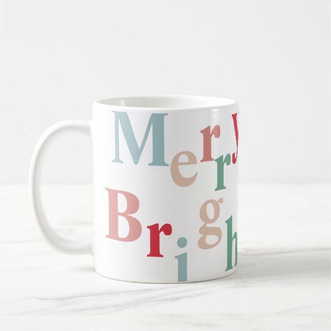 Taza De Café Tipografía moderna Merry & Bright (Izquierda)