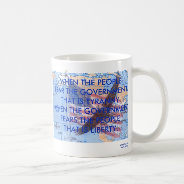 TAZA DE CAFÉ TIRANÍA CONTRA LIBERTAD (Derecha)