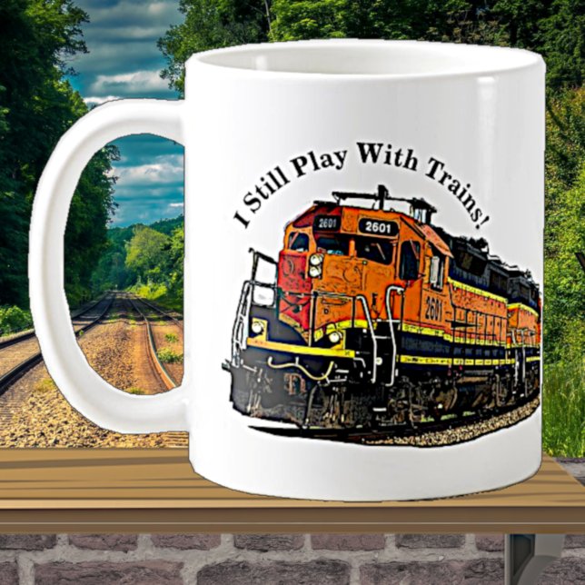 Taza De Café Todavía juego con la locomotora de trenes diesel (Subido por el creador)