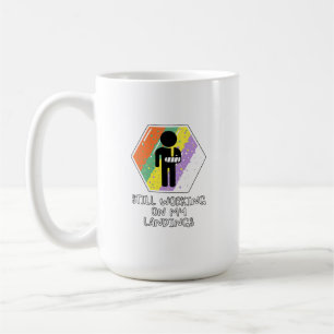 Taza De Café Todavía Trabajando En Desembarques