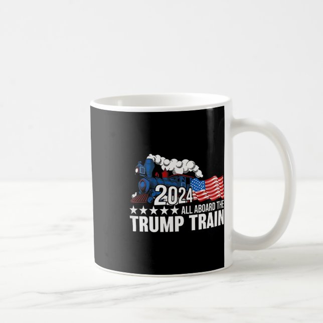 Taza De Café Todos a bordo del tren Trump (Derecha)