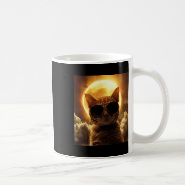 Taza De Café Tomar Un Selfie Con Eclipse Solar Usando Sombrilla (Derecha)