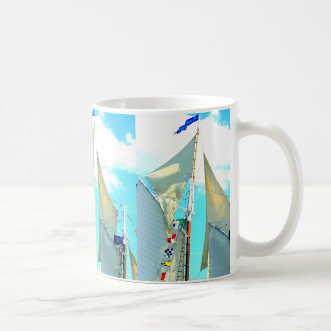 Taza De Café topsails del schooner (Derecha)