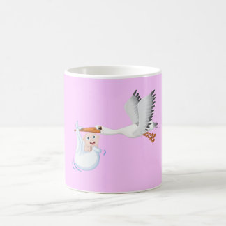 Taza De Café Tormenta cargando bebé recién nacido