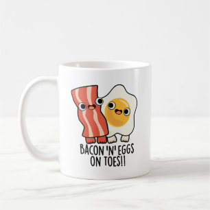 Taza De Café Tostada Divertida Con Tocino Y Huevos En Dedos De 