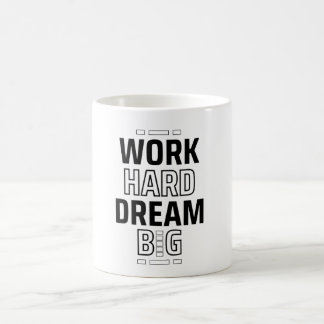 Taza De Café Trabaja Duro Sueña Grande Gorra de Camionero Motiv