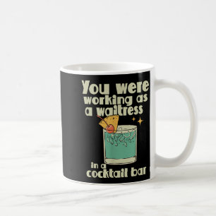 Taza De Café Trabajabas Como Camarera En Un Bar De Cola _10