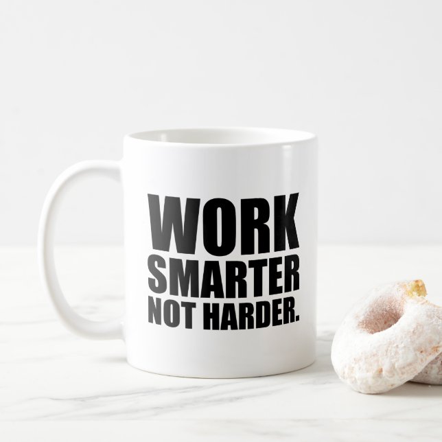 Taza De Café Trabajar con más inteligencia, no con una motivaci (Con donut)