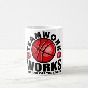 Taza De Café trabajo en equipo dentro y fuera de la cancha de b