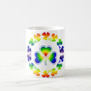 Taza De Café Tréboles afortunados del irlandés el   del arco