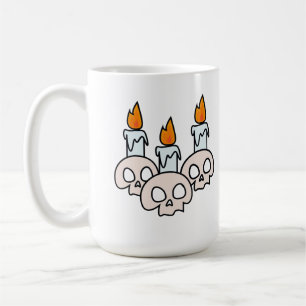 Taza De Café Tres calaveras con velas encendidas