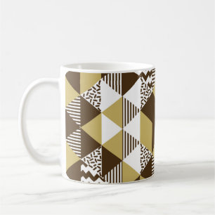 Taza De Café Triángulo impecable: moda geométrica de oro.